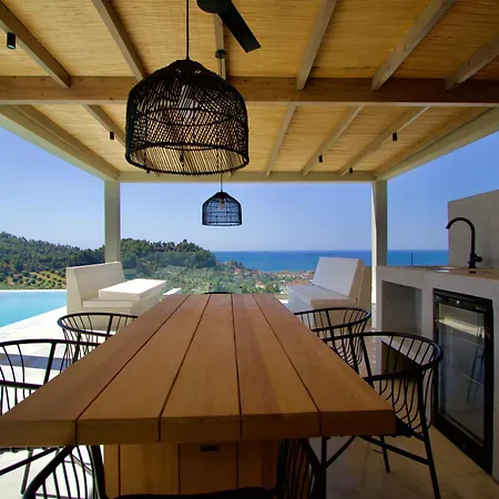 Design Villa II * Nea Skioni